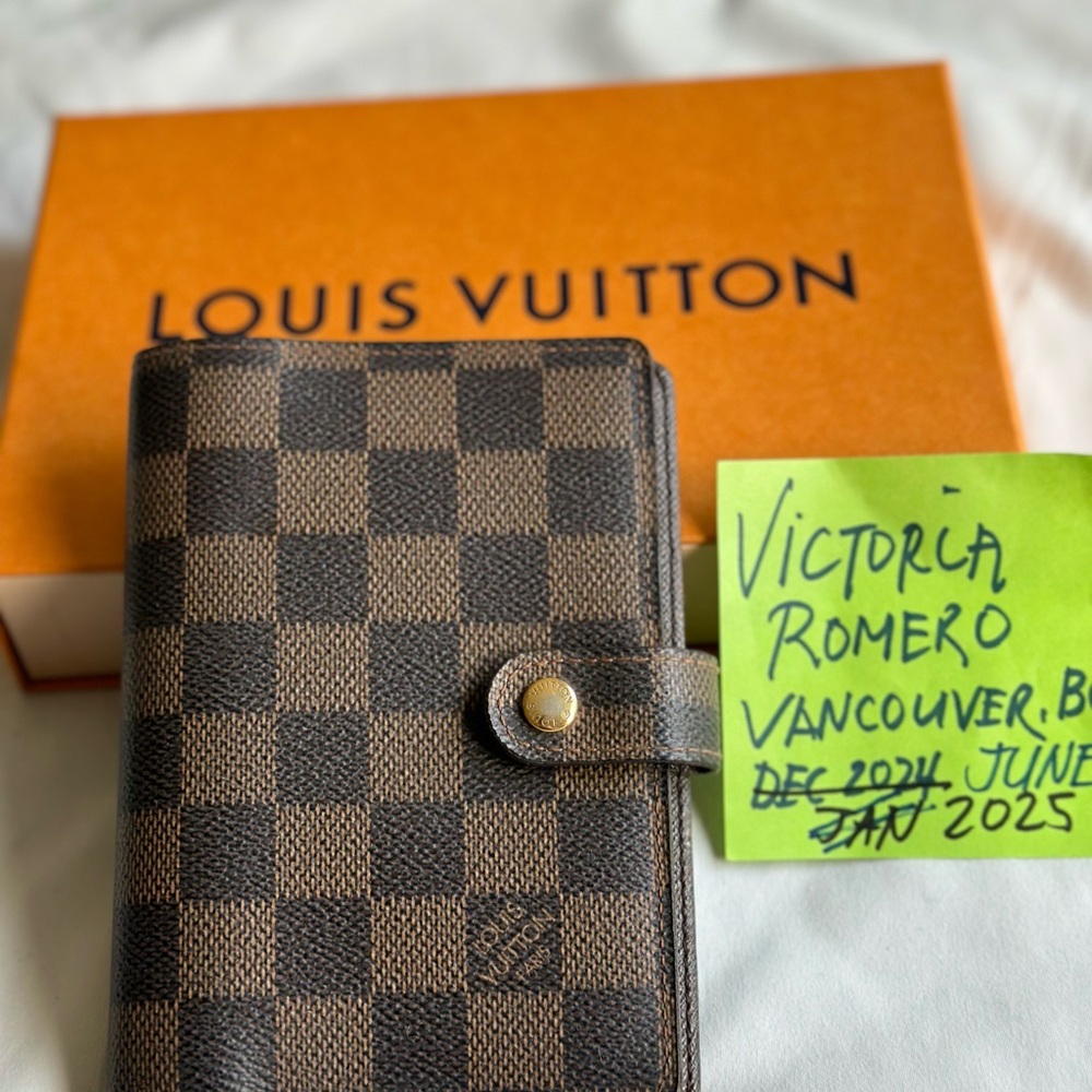 Louis Vuitton Damier Ebene Wallet